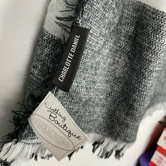 Charlotte Daniel Buffalo Plaid Black White Blanket Scarf 56x 56” NWT - Picture 2 of 5